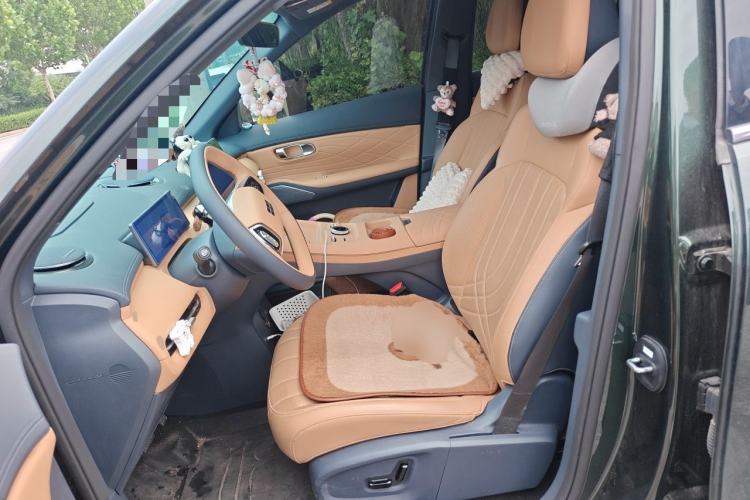 Used Geely Galaxy Xingjian 7 EM-i 2025 120km Exploration+ Version Left Front Seat