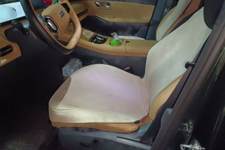 Used Geely Galaxy Xingjian 7 EM-i 2025 120km Exploration+ Version Left Front Seat