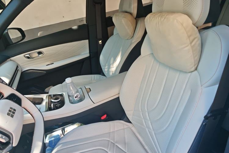 Used Geely Galaxy Xingjian 7 EM-i 2025 120km Exploration+ Version Left Front Seat