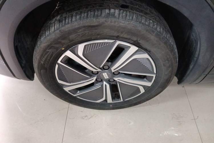 Used Geely Galaxy Xingjian 7 EM-i 2025 120km Exploration+ Version Left Front Wheel Hub