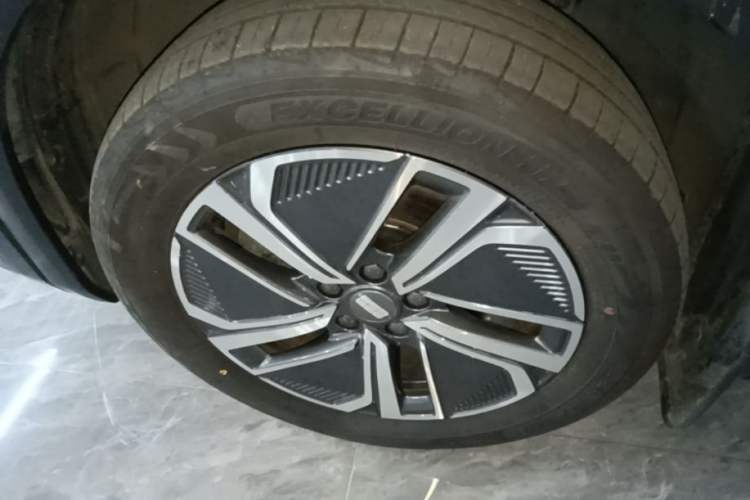 Used Geely Galaxy Xingjian 7 EM-i 2025 120km Exploration+ Version Left Front Wheel Hub
