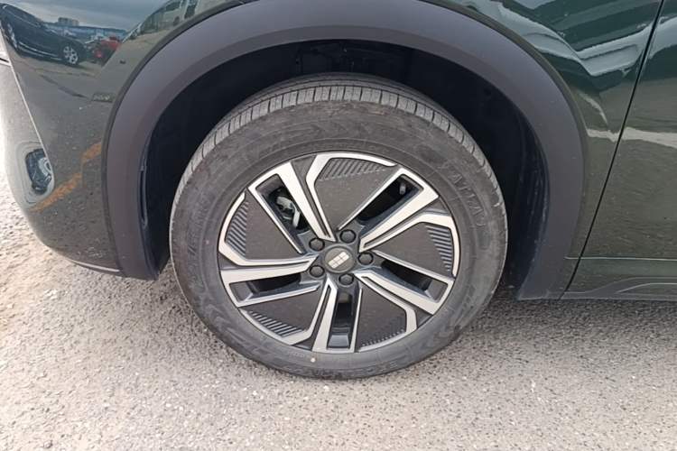 Used Geely Galaxy Xingjian 7 EM-i 2025 120km Exploration+ Version Left Front Wheel Hub