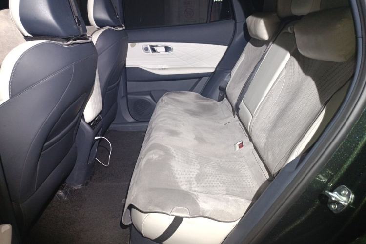 Used Geely Galaxy Xingjian 7 EM-i 2025 120km Navigator Edition Left Rear Seat