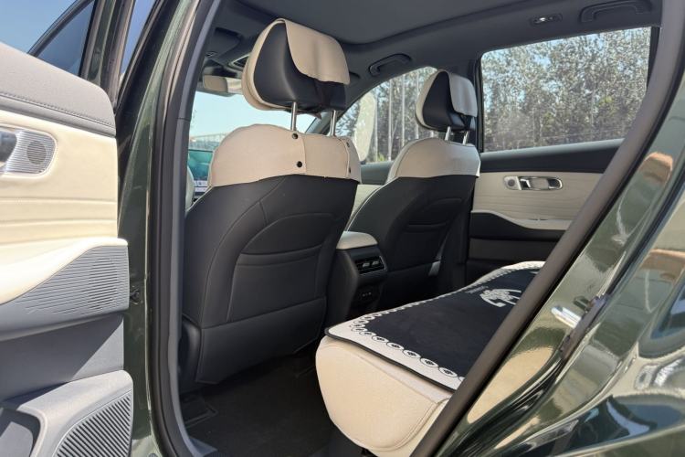 Used Geely Galaxy Xingjian 7 EM-i 2025 120km Exploration+ Version Left Rear Seat