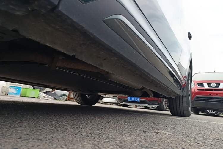 Used Geely Galaxy Xingjian 7 EM-i 2025 120km Exploration+ Version Left Side Sill