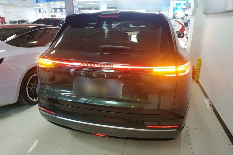 Used Geely Galaxy Xingjian 7 EM-i 2025 120km Launch+ Version Rear