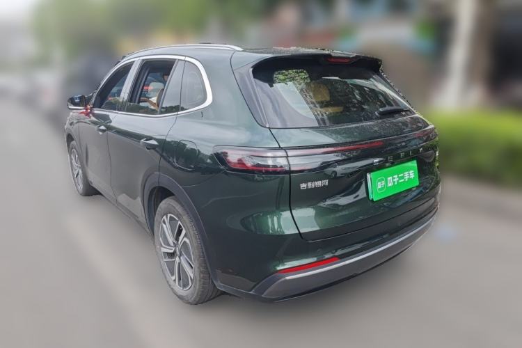 Used Geely Galaxy Xingjian 7 EM-i 2025 120km Launch+ Version Rear Left 45 Deg