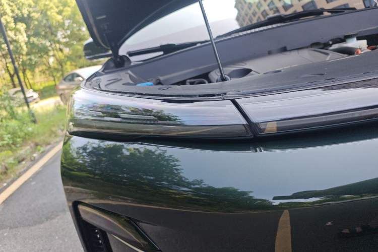 Used Geely Galaxy Xingjian 7 EM-i 2025 120km Navigator Edition Right Front Headlight