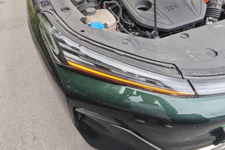 Used Geely Galaxy Xingjian 7 EM-i 2025 120km Launch+ Version Right Front Headlight