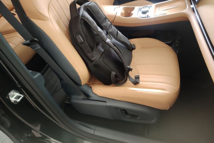 Used Geely Galaxy Xingjian 7 EM-i 2025 120km Navigator Edition Right Front Seat