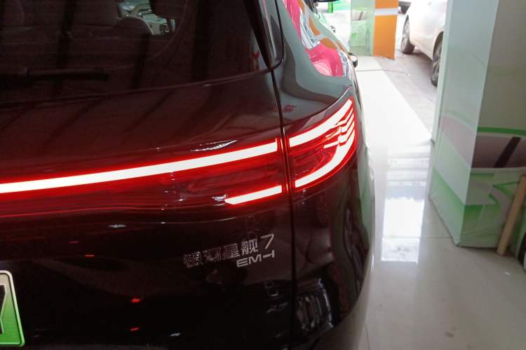 Used Geely Galaxy Xingjian 7 EM-i 2025 120km Exploration+ Version Right Rear Taillight