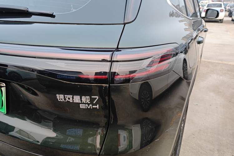 Used Geely Galaxy Xingjian 7 EM-i 2025 120km Exploration+ Version Right Rear Taillight