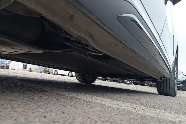 Used Geely Galaxy Xingjian 7 EM-i 2025 120km Exploration+ Version Right Side Sill