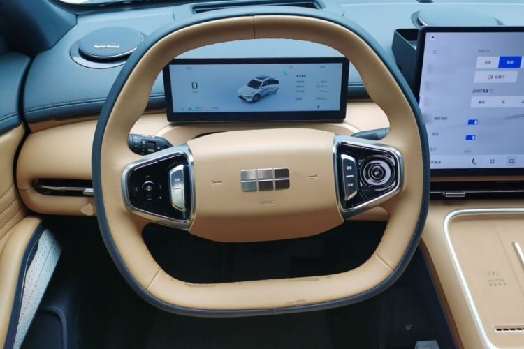 Used Geely Galaxy Xingjian 7 EM-i 2025 120km Navigator Edition Steering Wheel