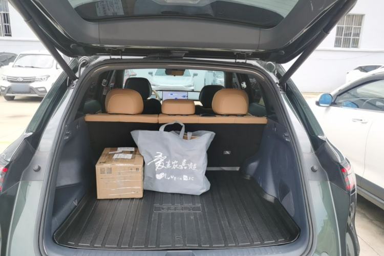 Used Geely Galaxy Xingjian 7 EM-i 2025 120km Navigator Edition Trunk
