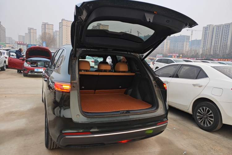 Used Geely Galaxy Xingjian 7 EM-i 2025 120km Exploration+ Version Trunk