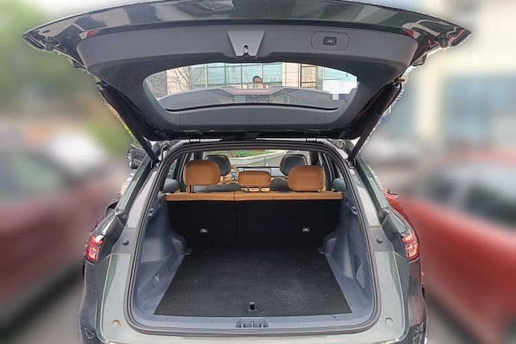 Used Geely Galaxy Xingjian 7 EM-i 2025 120km Navigator Edition Trunk