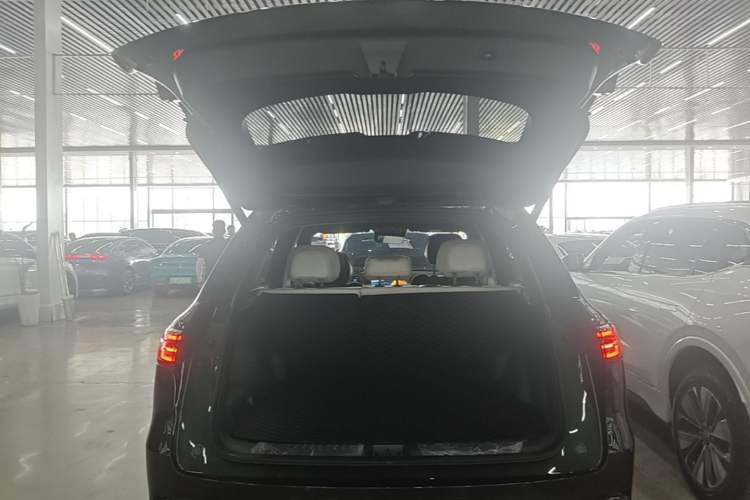 Used Geely Galaxy Xingjian 7 EM-i 2025 120km Navigator Edition Trunk