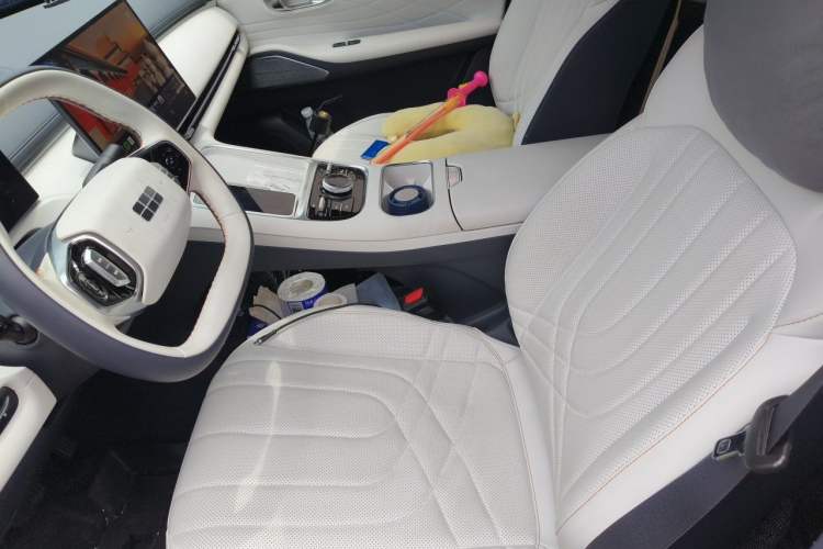 Used Geely Galaxy Xingjian 7 EM-i 2025 120km Exploration+ Version Left Front Seat