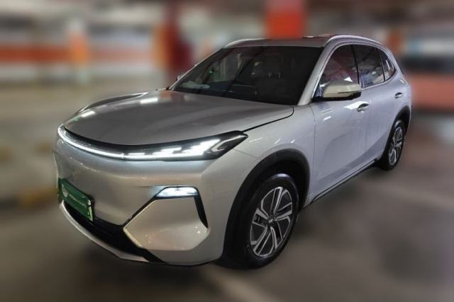Used Geely Galaxy Xingjian 7 EM-i 2025 120km Launch+ Version