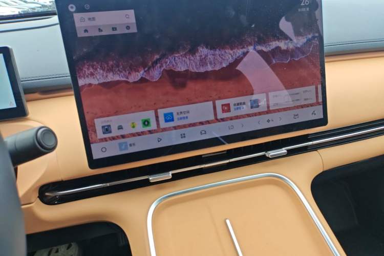 Used Geely Galaxy Xingjian 7 EM-i 2025 120km Navigator Edition Audio And AC Panel