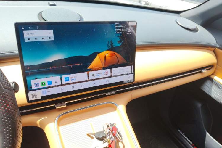 Used Geely Galaxy Xingjian 7 EM-i 2025 120km Launch+ Version Audio And AC Panel