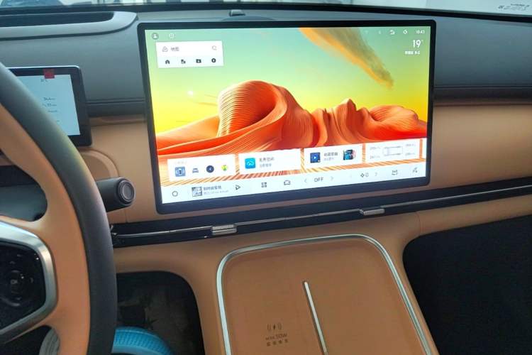 Used Geely Galaxy Xingjian 7 EM-i 2025 120km Exploration+ Version Audio And AC Panel