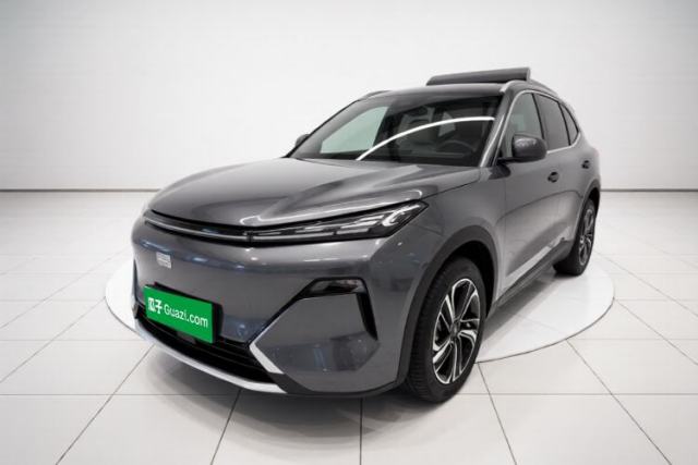 Używany Geely Galaxy Xingjian 7 EM-i 2025 120km Launch+ Version