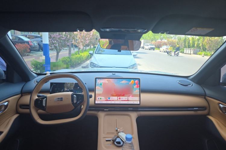 Used Geely Galaxy Xingjian 7 EM-i 2025 55 km Launch Edition Center Console