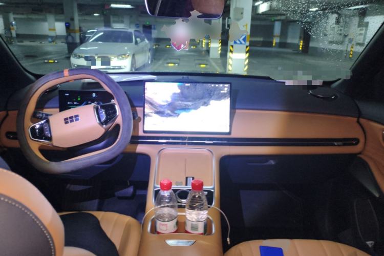 Used Geely Galaxy Xingjian 7 EM-i 2025 120km Launch+ Version Center Console
