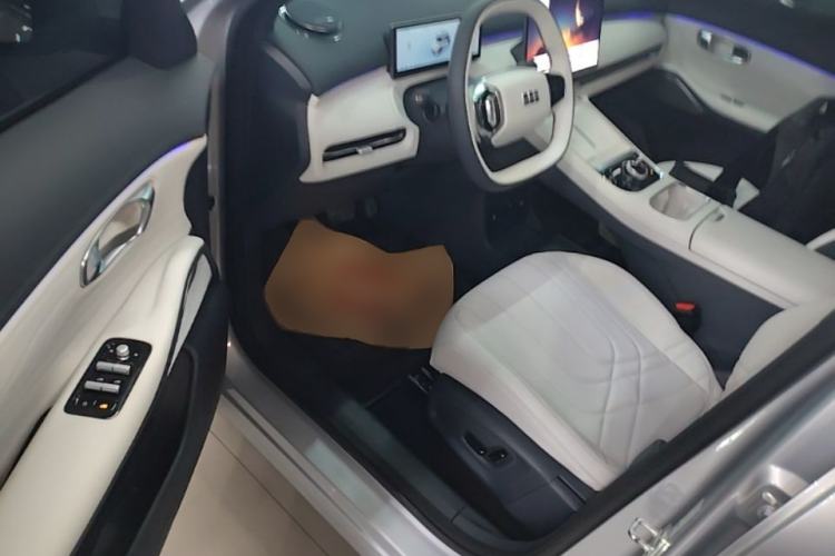 Used Geely Galaxy Xingjian 7 EM-i 2025 120km Navigator Edition Driver Seat