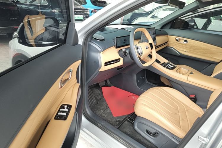 Used Geely Galaxy Xingjian 7 EM-i 2025 120km Navigator Edition Driver Seat