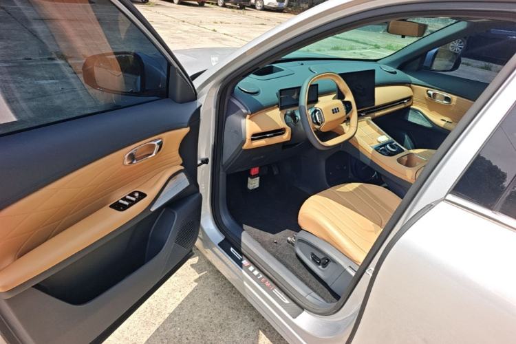 Used Geely Galaxy Xingjian 7 EM-i 2025 120km Navigator Edition Driver Seat