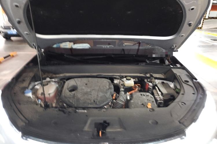 Used Geely Galaxy Xingjian 7 EM-i 2025 120km Launch+ Version Engine Bay