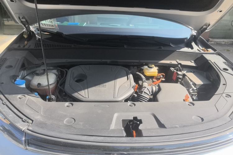 Used Geely Galaxy Xingjian 7 EM-i 2025 120km Navigator Edition Engine Bay