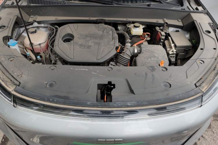 Used Geely Galaxy Xingjian 7 EM-i 2025 55 km Launch Edition Engine Bay