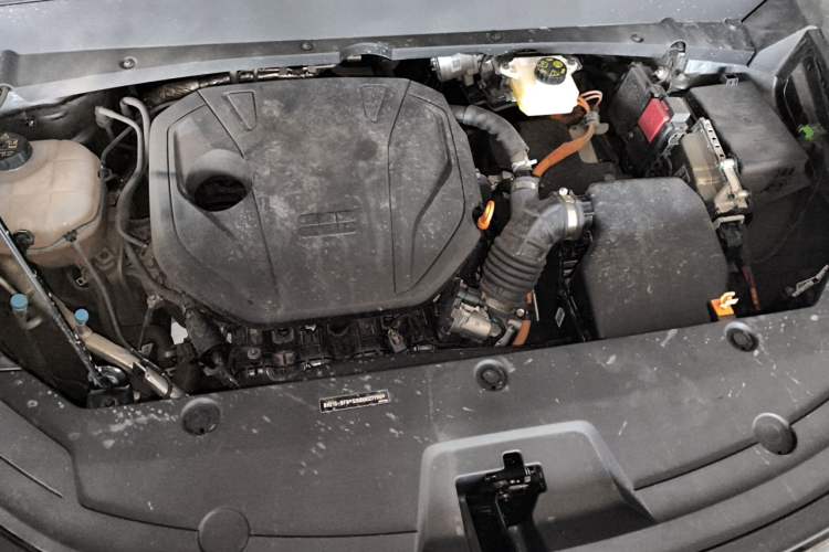 Used Geely Galaxy Xingjian 7 EM-i 2025 120km Navigator Edition Engine Bay