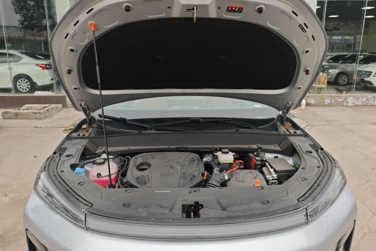 Used Geely Galaxy Xingjian 7 EM-i 2025 120km Navigator Edition Engine Bay