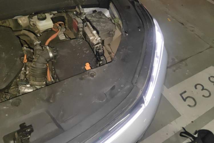 Used Geely Galaxy Xingjian 7 EM-i 2025 120km Exploration+ Version Engine Bay Left