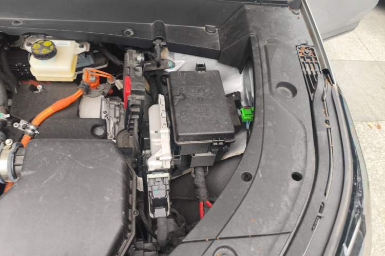 Used Geely Galaxy Xingjian 7 EM-i 2025 120km Exploration+ Version Engine Bay Left