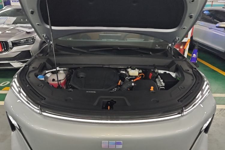 Used Geely Galaxy Xingjian 7 EM-i 2025 55 km Launch Edition Engine Bay