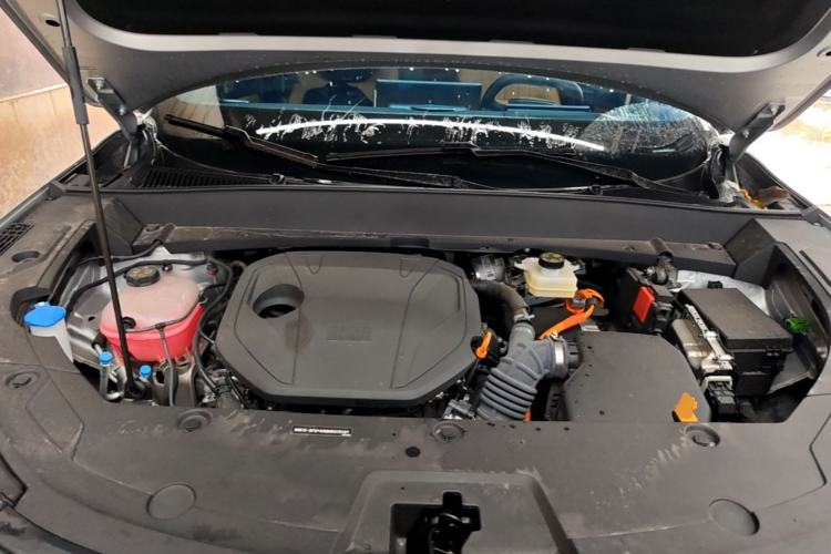 Used Geely Galaxy Xingjian 7 EM-i 2025 120km Navigator Edition Engine Bay
