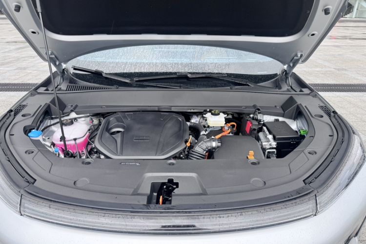 Used Geely Galaxy Xingjian 7 EM-i 2025 120km Exploration+ Version Engine Bay