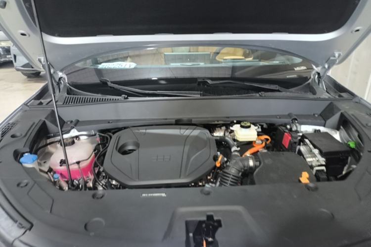 Used Geely Galaxy Xingjian 7 EM-i 2025 120km Exploration+ Version Engine Bay