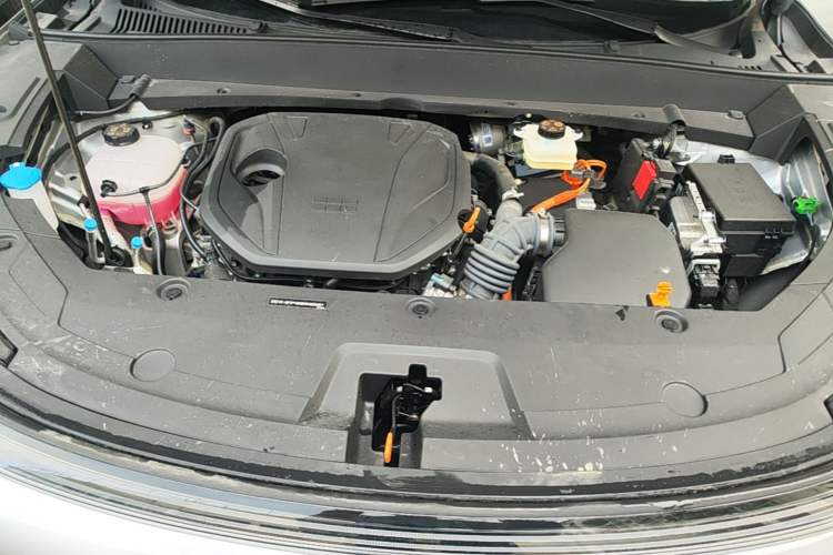Used Geely Galaxy Xingjian 7 EM-i 2025 120km Exploration+ Version Engine Bay