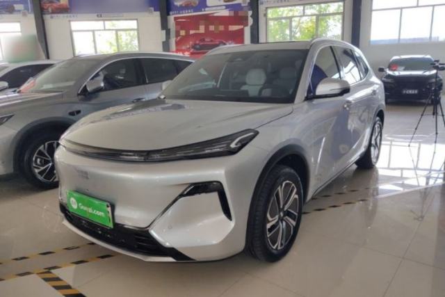 Used Geely Galaxy Xingjian 7 EM-i 2025 120km Exploration+ Version
