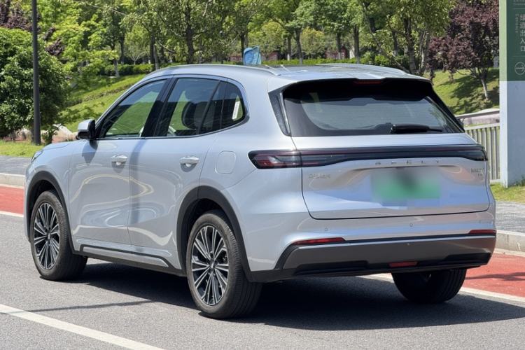 Used Geely Galaxy Xingjian 7 EM-i 2025 120km Navigator Edition Exterior 1