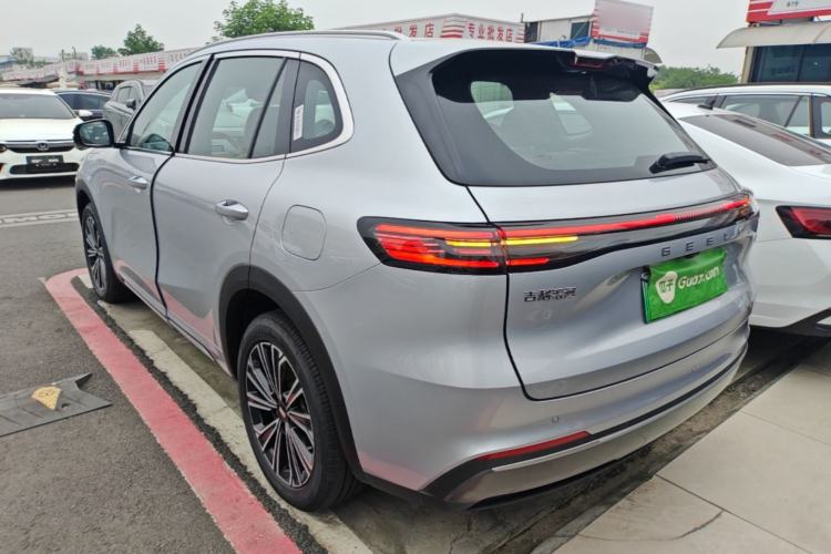 Used Geely Galaxy Xingjian 7 EM-i 2025 120km Navigator Edition Exterior 2