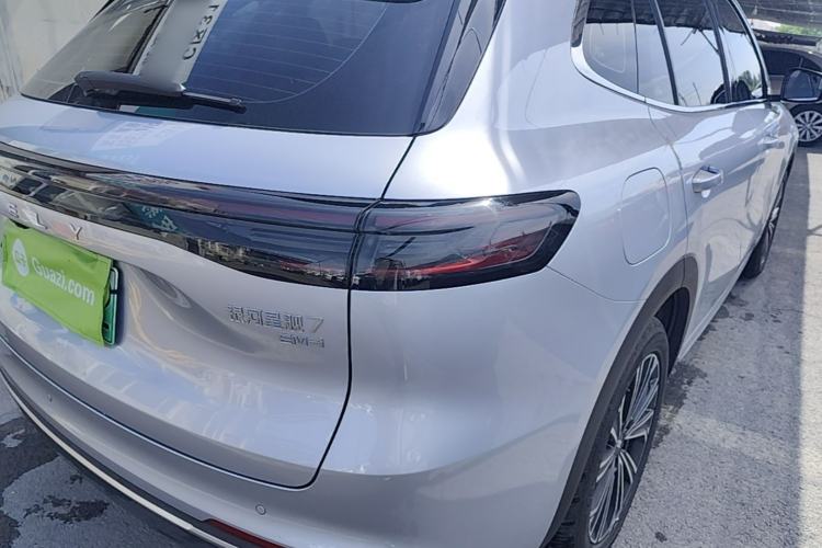 Used Geely Galaxy Xingjian 7 EM-i 2025 120km Navigator Edition Exterior 3