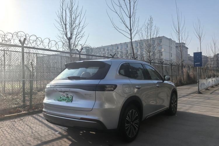 Used Geely Galaxy Xingjian 7 EM-i 2025 120km Navigator Edition Exterior 3